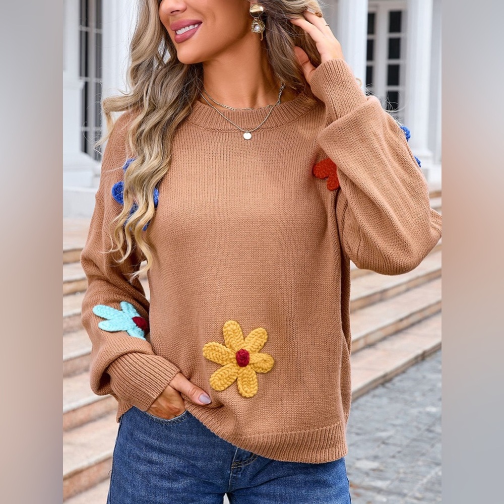 Crochet Flower Round Neck Sweater - Picture 4 of 6